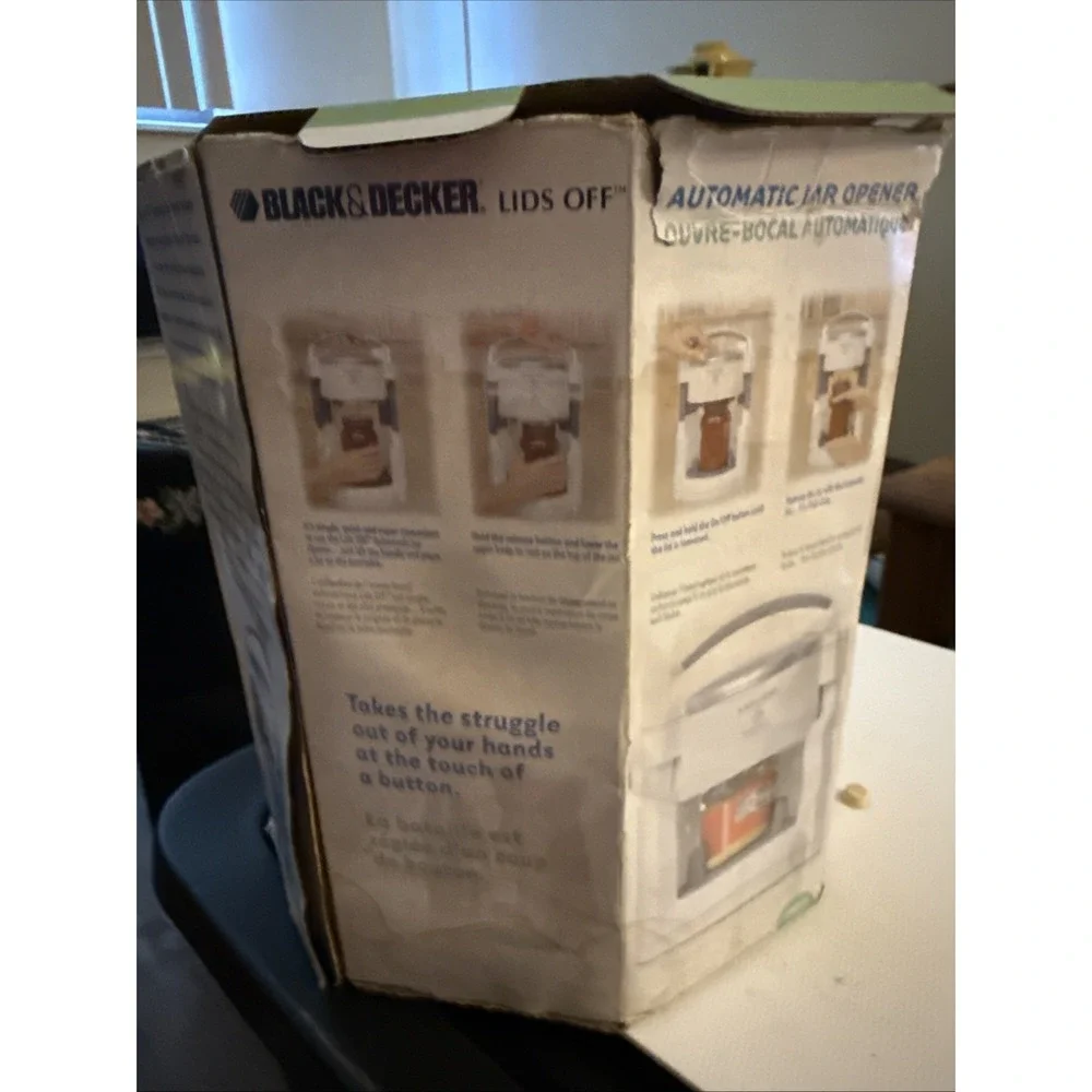 NIB Black & Decker Lids Off Automatic Jar Opener WHITE